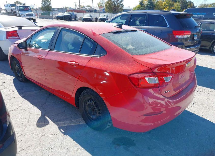 Photo 3 of 2017 Chevrolet Cruze LS AUTO (VIN 1G1BC5SM1H7194885)