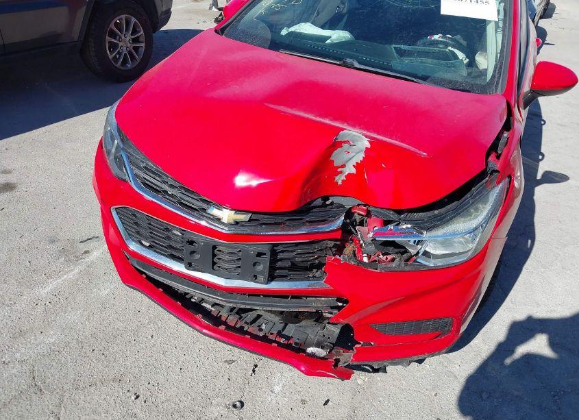 Photo 6 of 2017 Chevrolet Cruze LS AUTO (VIN 1G1BC5SM1H7194885)