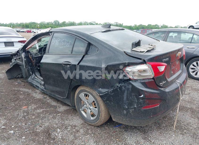 Photo 3 of 2017 Chevrolet Cruze LS AUTO (VIN 1G1BC5SM1H7226606)