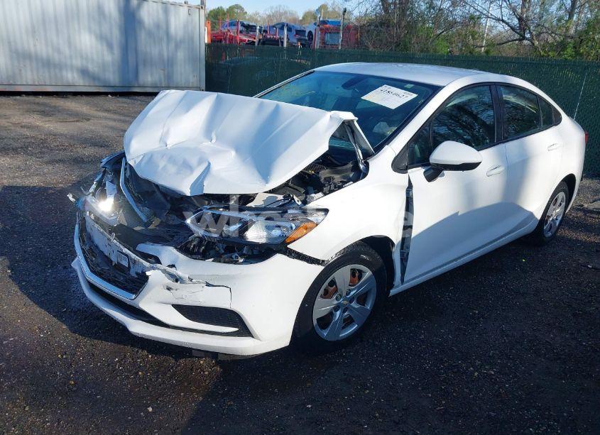 Photo 2 of 2017 Chevrolet Cruze LS AUTO (VIN 1G1BC5SM1H7252008)