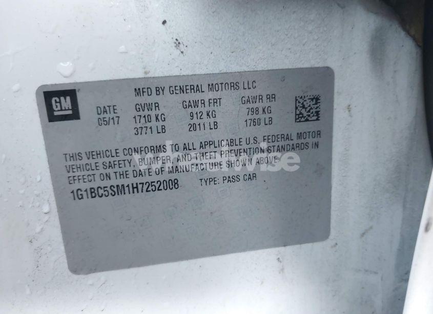 Photo 9 of 2017 Chevrolet Cruze LS AUTO (VIN 1G1BC5SM1H7252008)