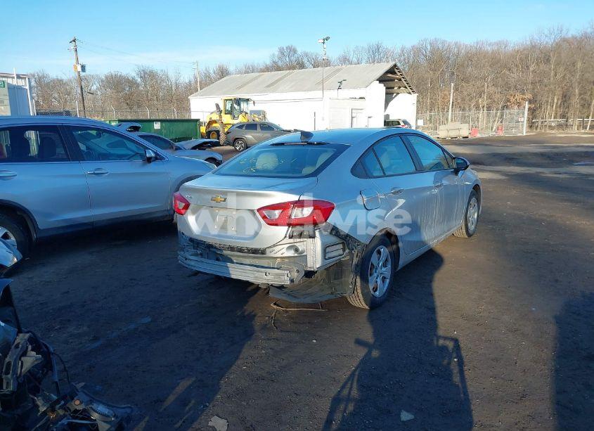 Photo 4 of 2017 Chevrolet Cruze LS AUTO (VIN 1G1BC5SM1H7273294)