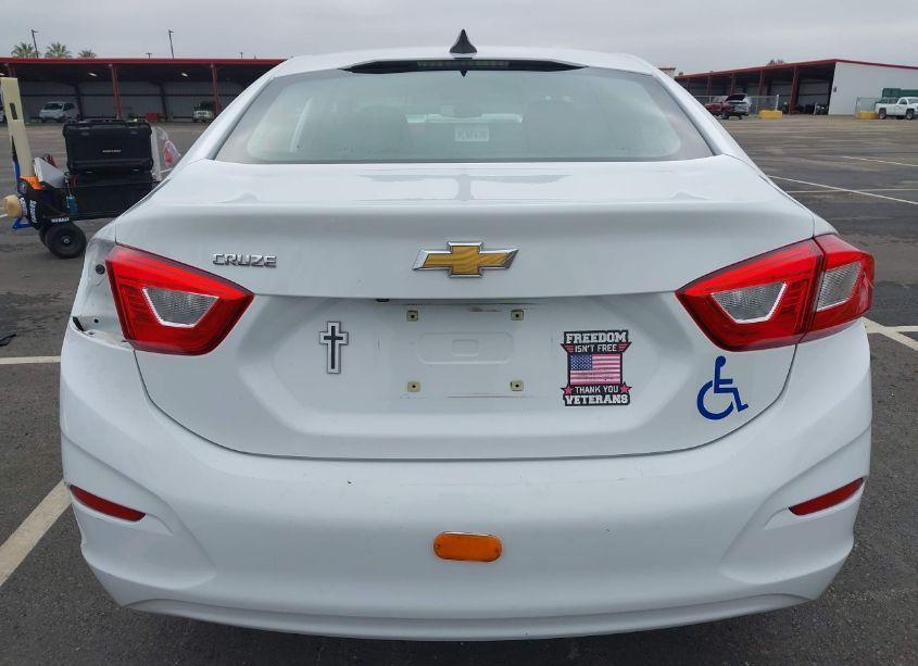 Photo 17 of 2018 Chevrolet Cruze LS AUTO (VIN 1G1BC5SM1J7121926)