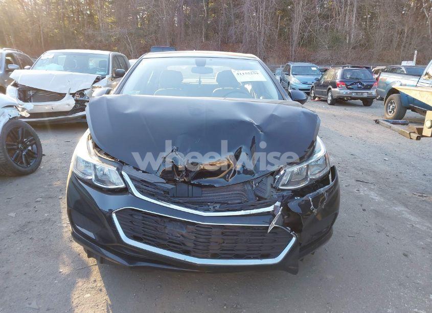 Photo 12 of 2018 Chevrolet Cruze LS AUTO (VIN 1G1BC5SM1J7161617)