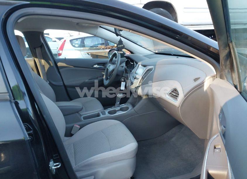 Photo 5 of 2018 Chevrolet Cruze LS AUTO (VIN 1G1BC5SM1J7161617)