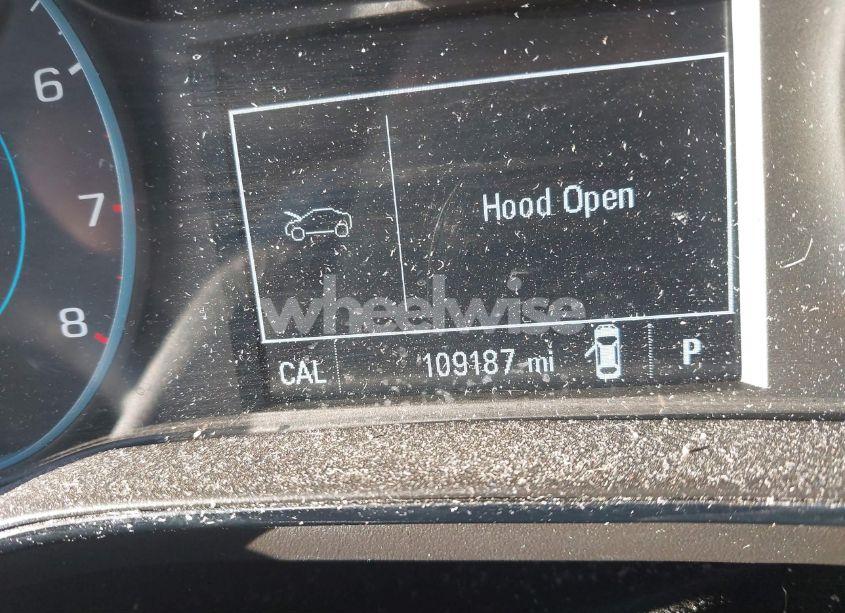 Photo 7 of 2018 Chevrolet Cruze LS AUTO (VIN 1G1BC5SM1J7171189)