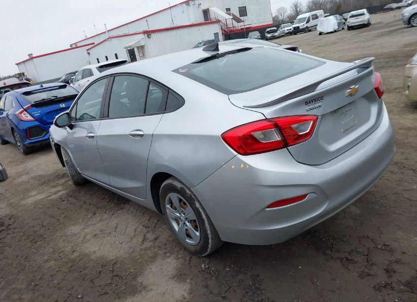 Photo 3 of 2018 Chevrolet Cruze LS AUTO (VIN 1G1BC5SM1J7185433)