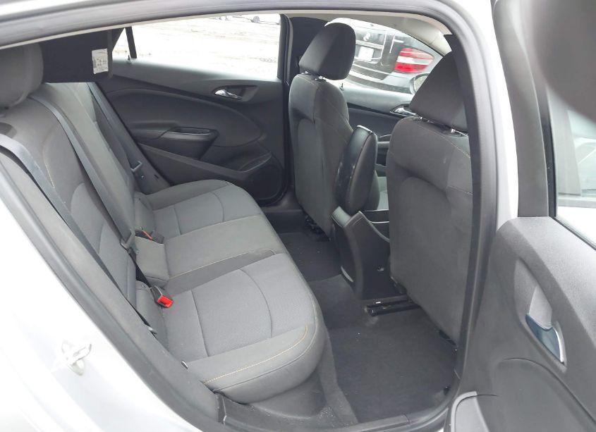 Photo 8 of 2018 Chevrolet Cruze LS AUTO (VIN 1G1BC5SM1J7185433)