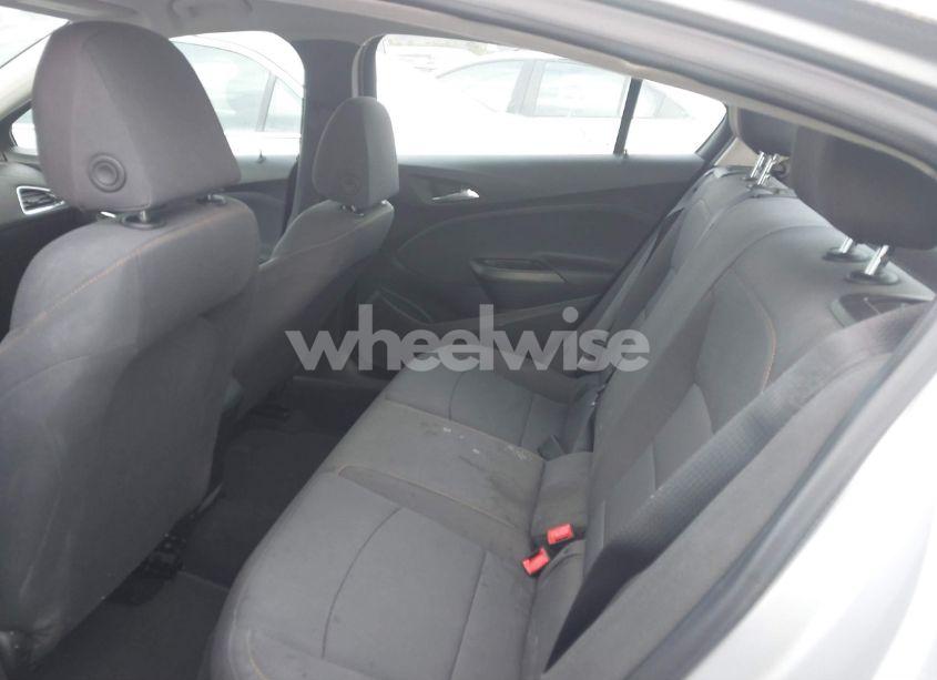 Photo 8 of 2018 Chevrolet Cruze LS AUTO (VIN 1G1BC5SM1J7240737)