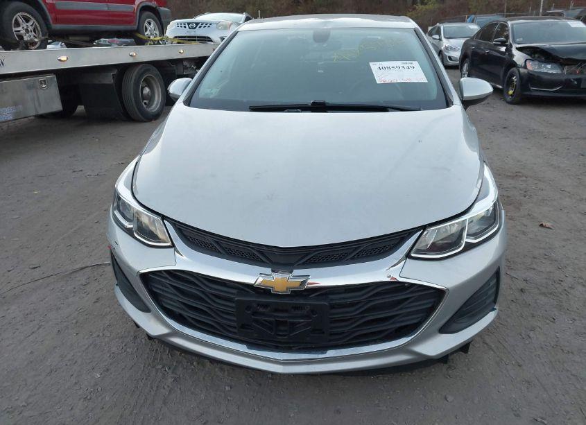 Photo 12 of 2019 Chevrolet Cruze LS (VIN 1G1BC5SM1K7151686)