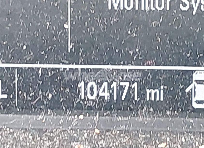 Photo 15 of 2019 Chevrolet Cruze LS (VIN 1G1BC5SM1K7152868)