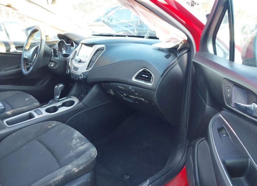 Photo 5 of 2016 Chevrolet Cruze LS AUTO (VIN 1G1BC5SM2G7247267)