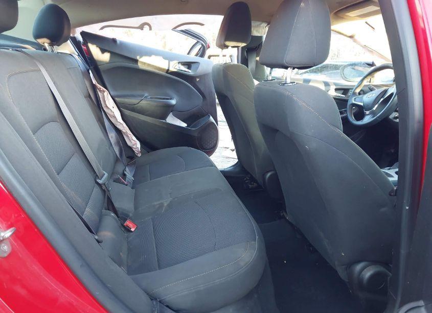 Photo 8 of 2016 Chevrolet Cruze LS AUTO (VIN 1G1BC5SM2G7247267)