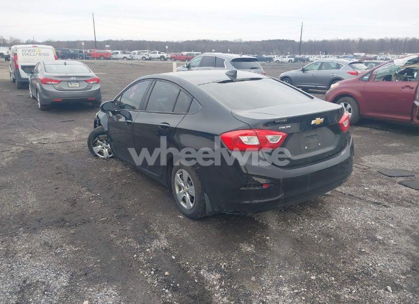 Photo 3 of 2016 Chevrolet Cruze LS AUTO (VIN 1G1BC5SM2G7254820)