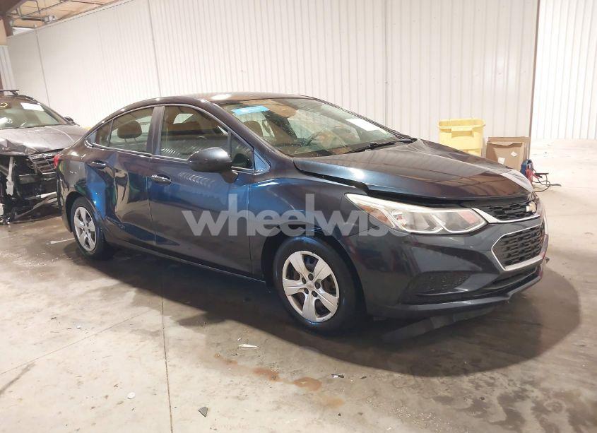 2016 Chevrolet Cruze LS AUTO (VIN 1G1BC5SM2G7258172) main photo