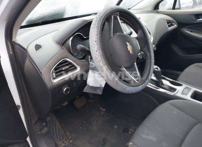 Photo 13 of 2016 Chevrolet Cruze LS AUTO (VIN 1G1BC5SM2G7259984)