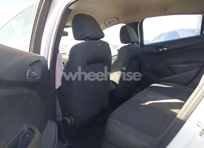 Photo 8 of 2016 Chevrolet Cruze LS AUTO (VIN 1G1BC5SM2G7259984)