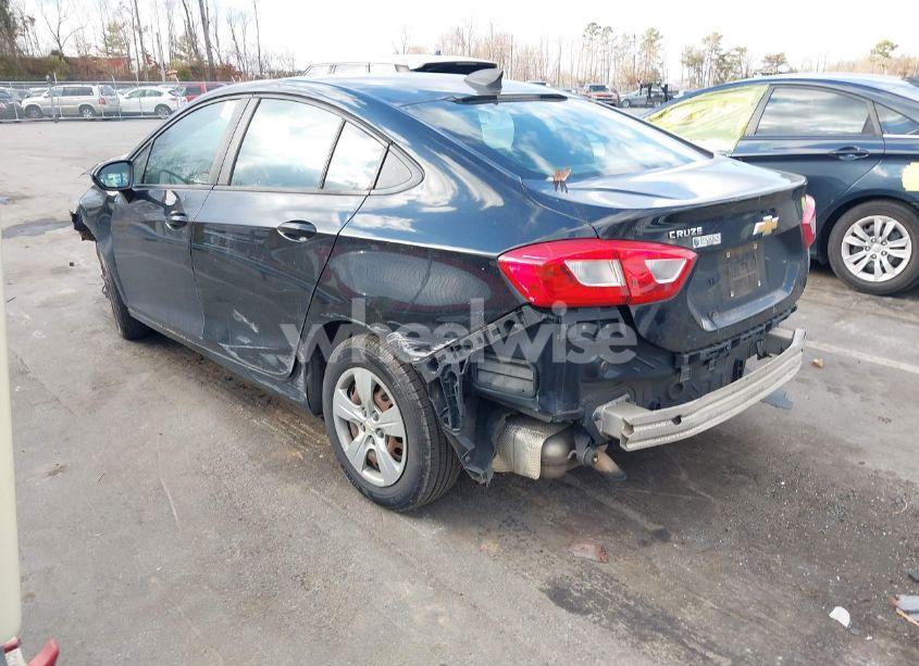 Photo 3 of 2016 Chevrolet Cruze LS AUTO (VIN 1G1BC5SM2G7260536)