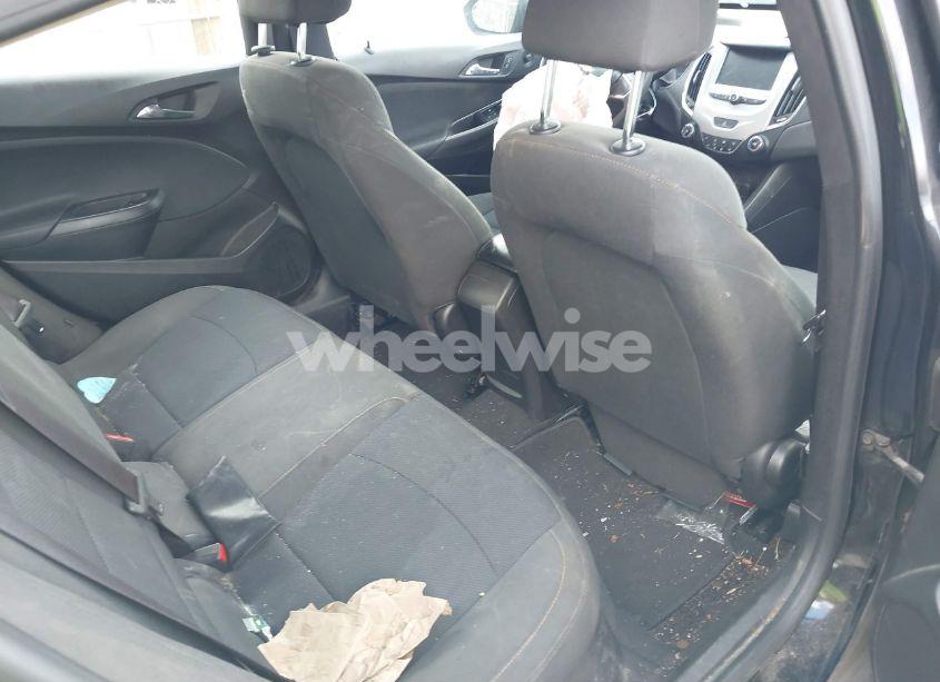 Photo 8 of 2016 Chevrolet Cruze LS AUTO (VIN 1G1BC5SM2G7260536)