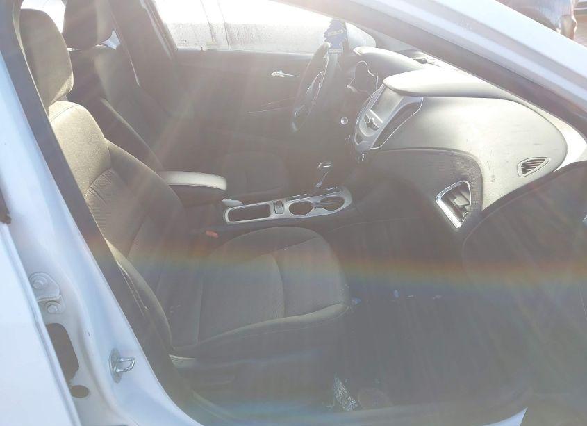 Photo 5 of 2016 Chevrolet Cruze LS AUTO (VIN 1G1BC5SM2G7265316)