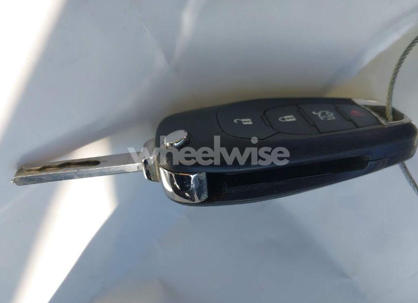 Photo 11 of 2016 Chevrolet Cruze LS AUTO (VIN 1G1BC5SM2G7297859)