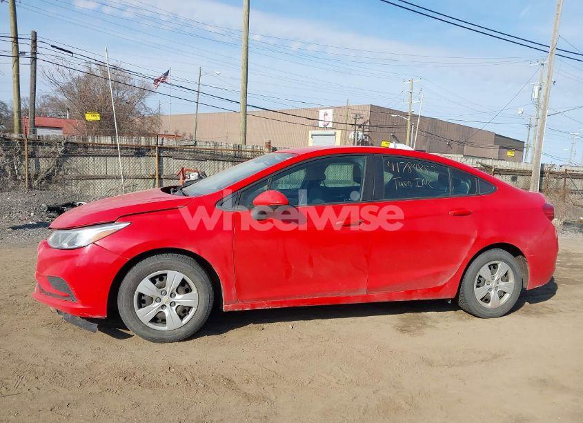 Photo 14 of 2017 Chevrolet Cruze LS AUTO (VIN 1G1BC5SM2H7109696)