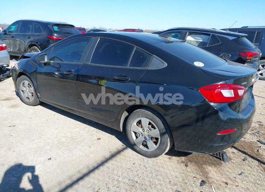Photo 3 of 2017 Chevrolet Cruze LS AUTO (VIN 1G1BC5SM2H7145744)