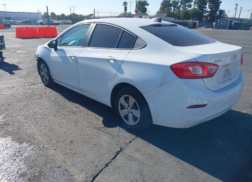 Photo 3 of 2017 Chevrolet Cruze LS AUTO (VIN 1G1BC5SM2H7166108)