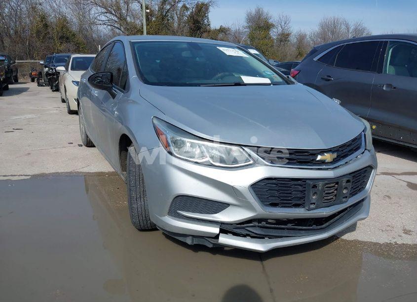 2017 Chevrolet Cruze LS AUTO (VIN 1G1BC5SM2H7209510) main photo