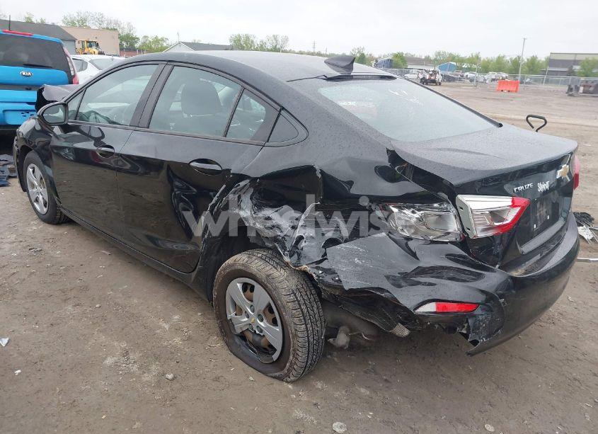 Photo 3 of 2017 Chevrolet Cruze LS AUTO (VIN 1G1BC5SM2H7223276)