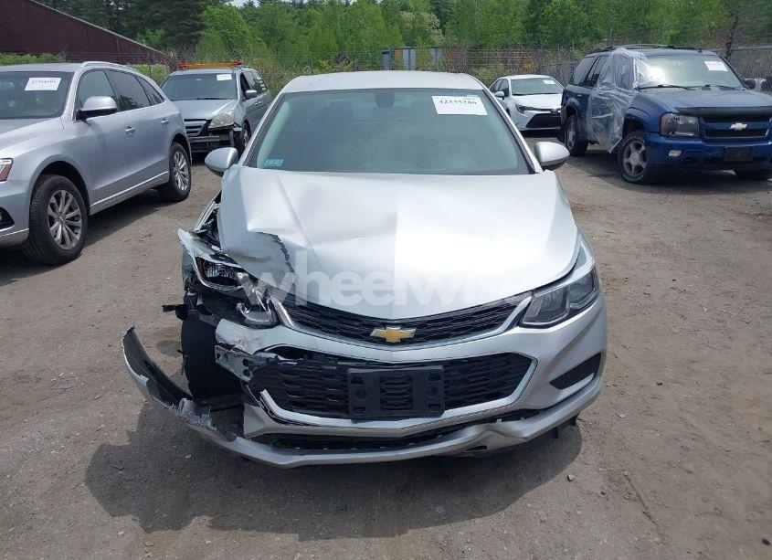 Photo 12 of 2018 Chevrolet Cruze LS AUTO (VIN 1G1BC5SM2J7120252)