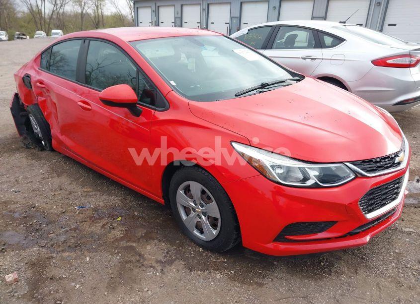 2018 Chevrolet Cruze LS AUTO (VIN 1G1BC5SM2J7200540) main photo
