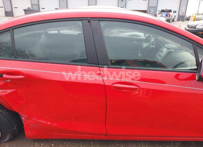 Photo 13 of 2018 Chevrolet Cruze LS AUTO (VIN 1G1BC5SM2J7200540)