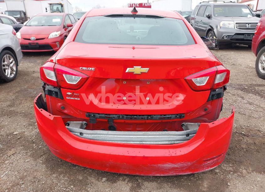 Photo 16 of 2018 Chevrolet Cruze LS AUTO (VIN 1G1BC5SM2J7200540)