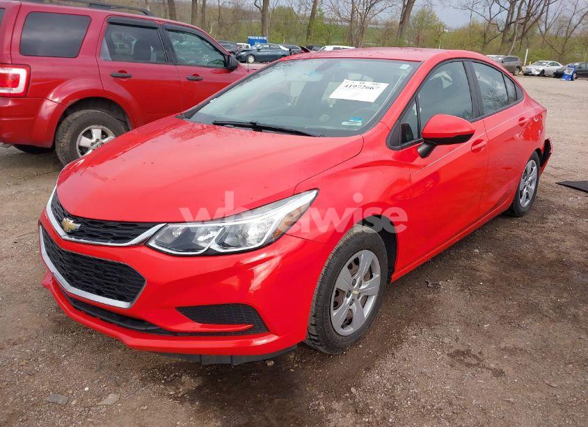 Photo 2 of 2018 Chevrolet Cruze LS AUTO (VIN 1G1BC5SM2J7200540)