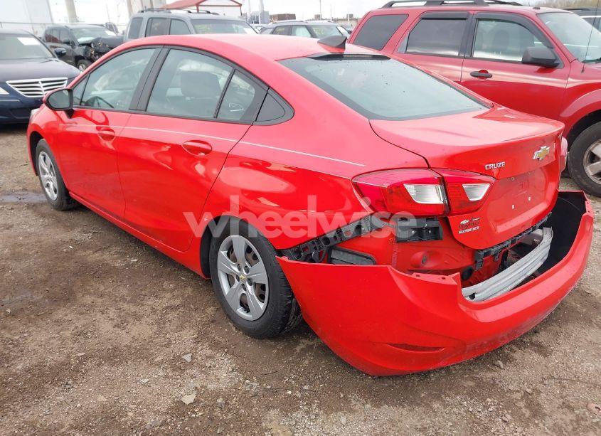 Photo 3 of 2018 Chevrolet Cruze LS AUTO (VIN 1G1BC5SM2J7200540)