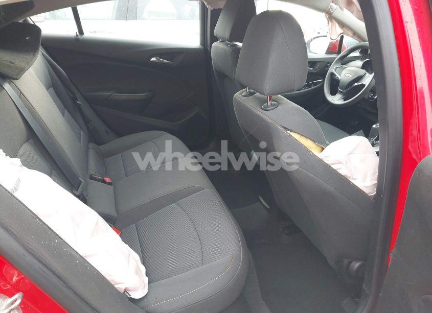 Photo 8 of 2018 Chevrolet Cruze LS AUTO (VIN 1G1BC5SM2J7200540)