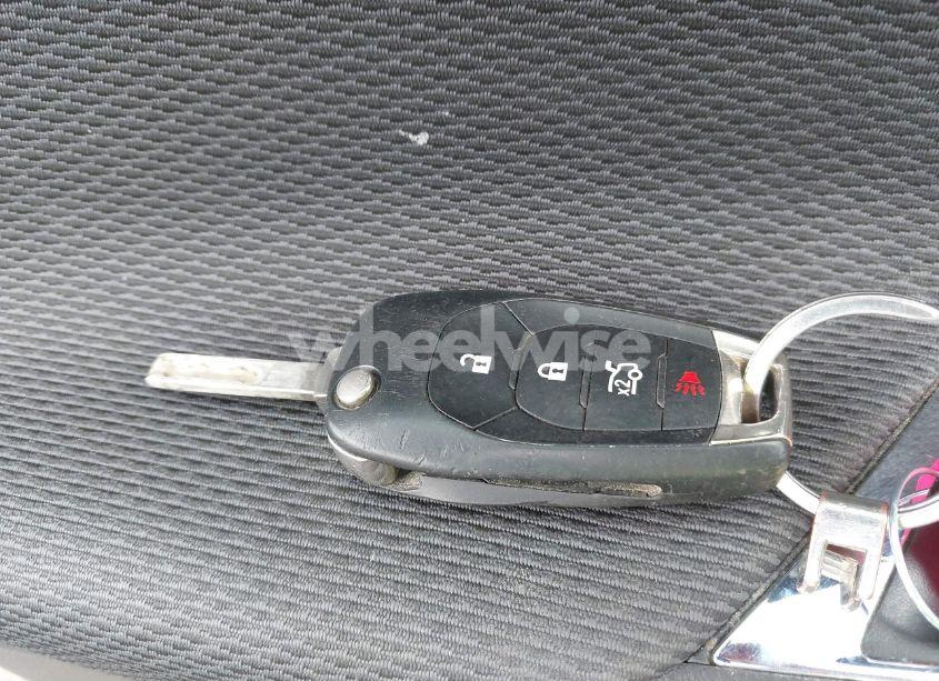 Photo 11 of 2018 Chevrolet Cruze LS AUTO (VIN 1G1BC5SM2J7224482)