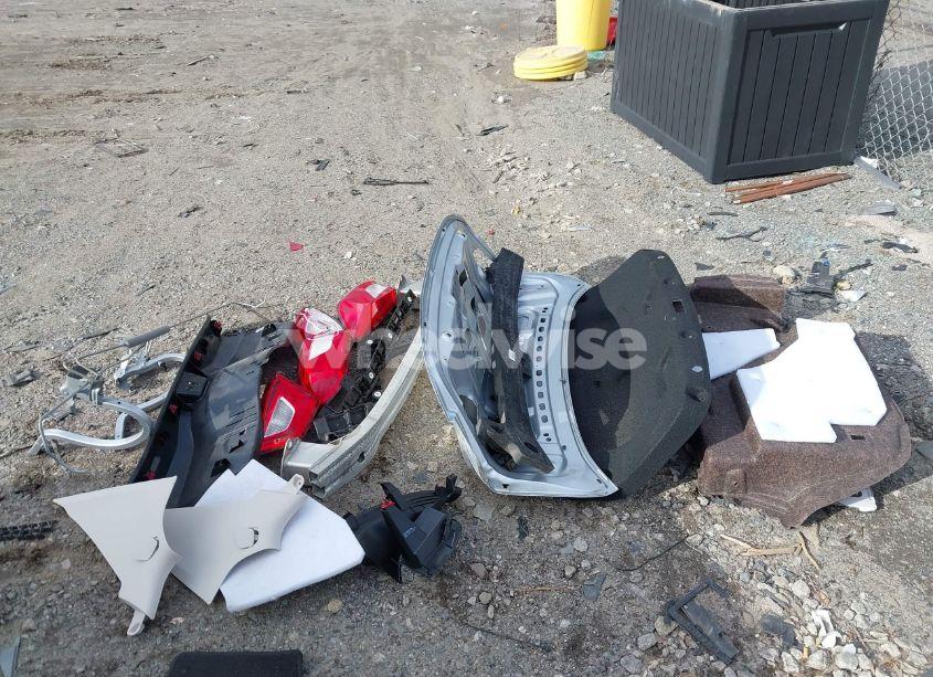 Photo 12 of 2018 Chevrolet Cruze LS AUTO (VIN 1G1BC5SM2J7224482)