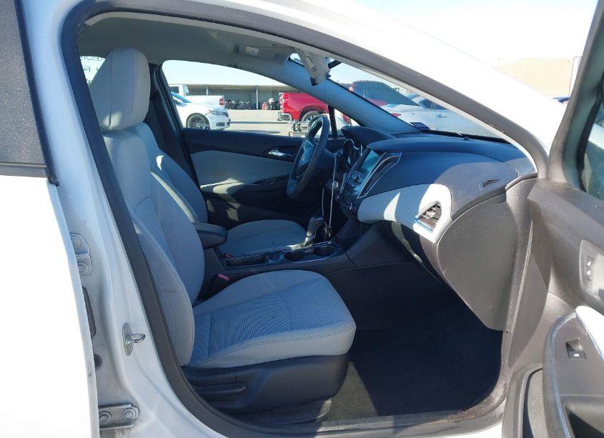 Photo 5 of 2019 Chevrolet Cruze LS (VIN 1G1BC5SM2K7128868)