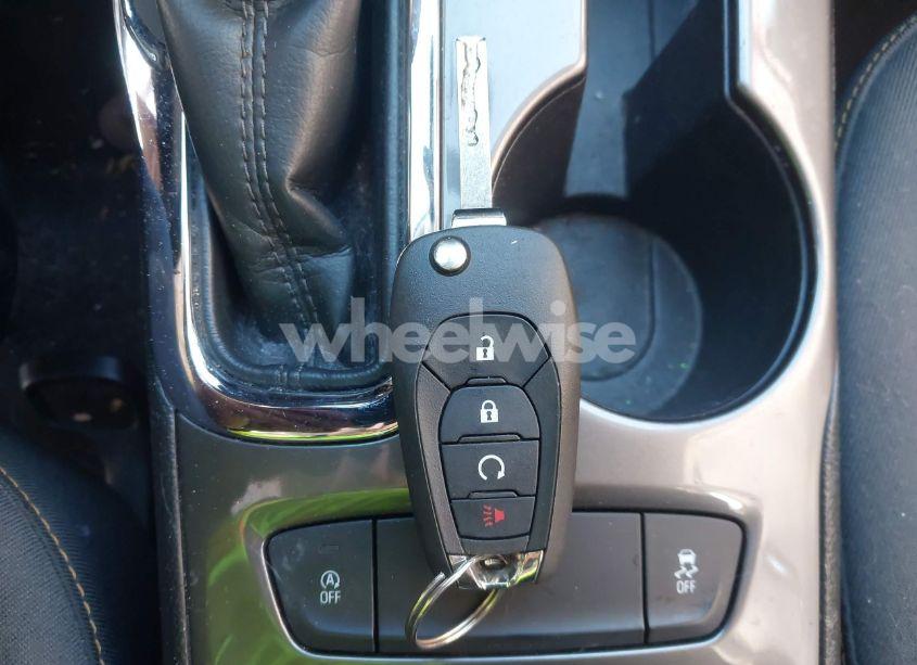 Photo 11 of 2019 Chevrolet Cruze LS (VIN 1G1BC5SM2K7151597)