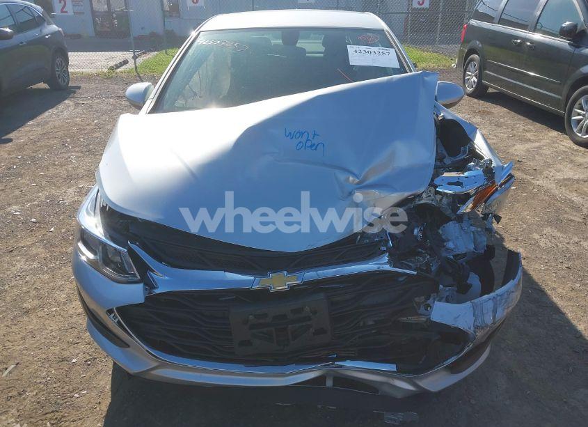 Photo 12 of 2019 Chevrolet Cruze LS (VIN 1G1BC5SM2K7151597)