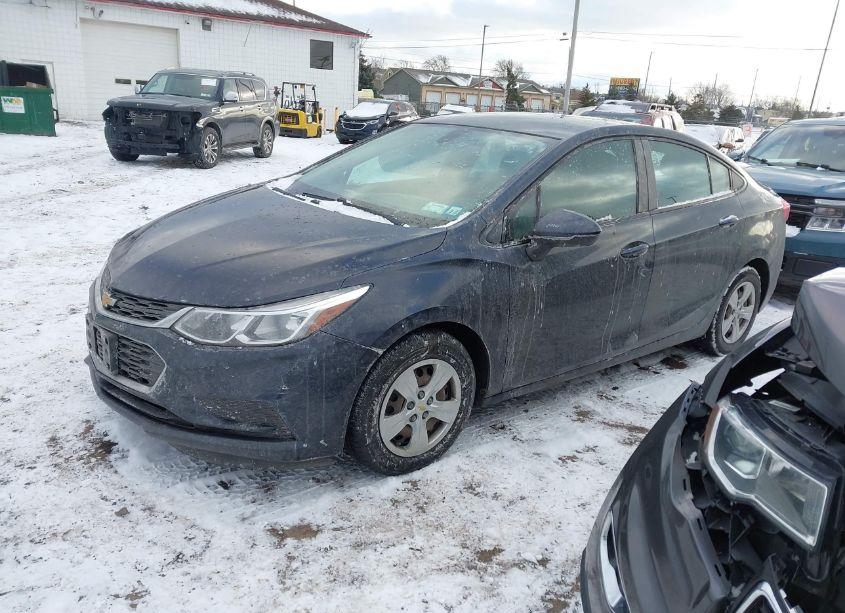 Photo 2 of 2016 Chevrolet Cruze LS AUTO (VIN 1G1BC5SM3G7237833)