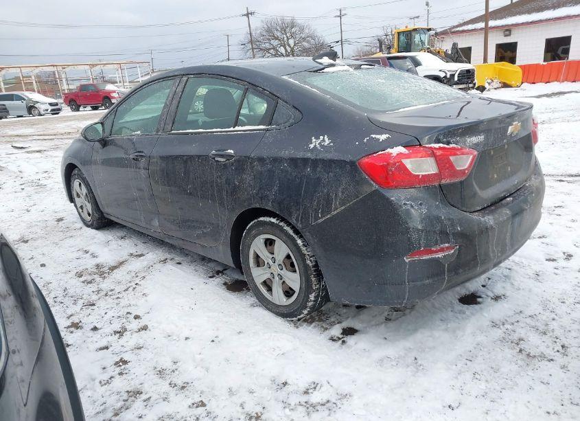 Photo 3 of 2016 Chevrolet Cruze LS AUTO (VIN 1G1BC5SM3G7237833)