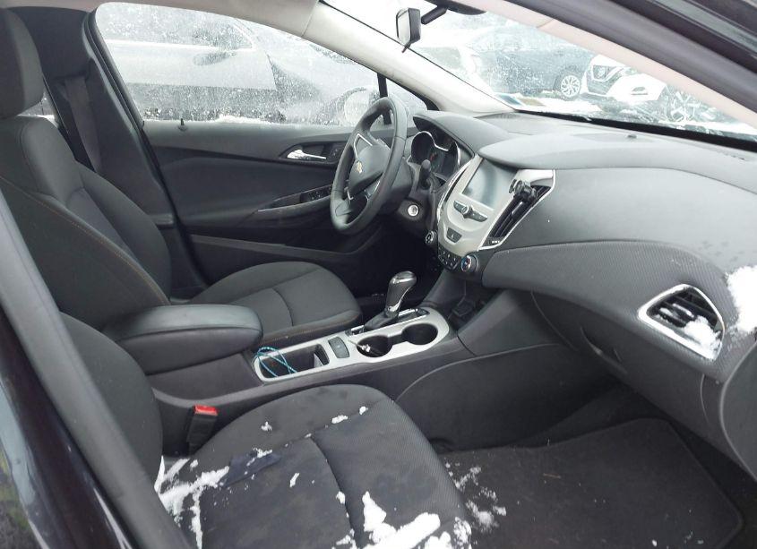 Photo 5 of 2016 Chevrolet Cruze LS AUTO (VIN 1G1BC5SM3G7237833)