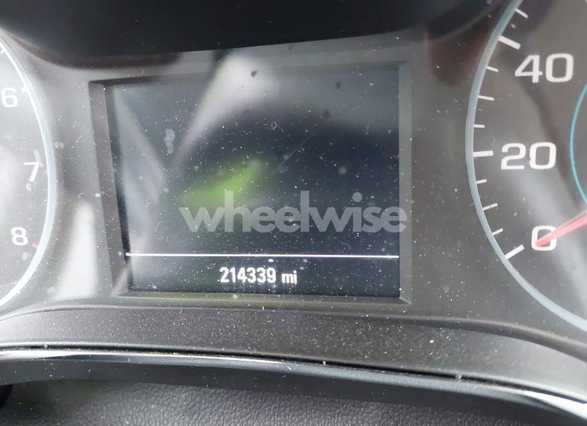 Photo 14 of 2016 Chevrolet Cruze LS AUTO (VIN 1G1BC5SM3G7251876)