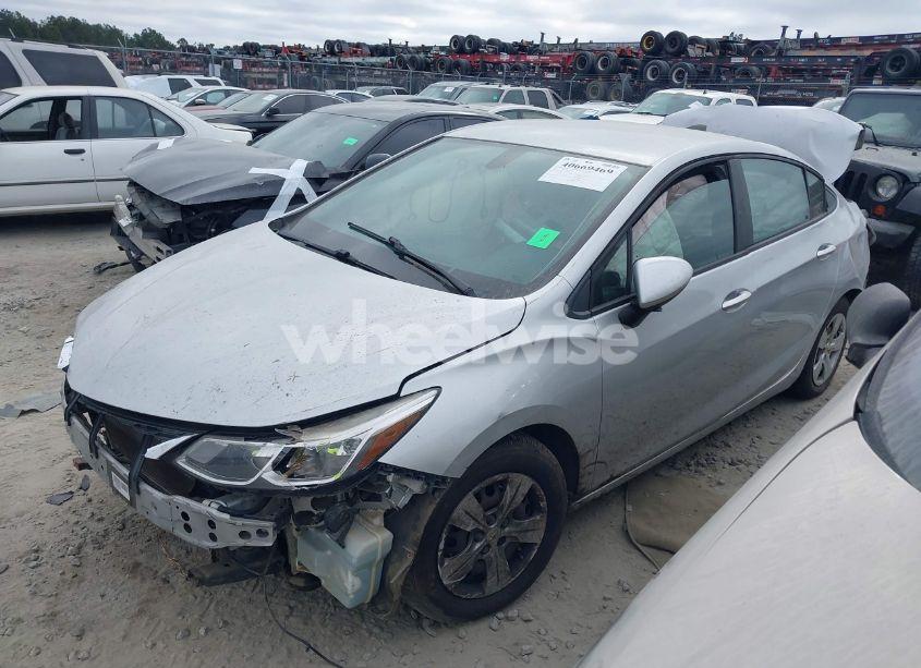 Photo 2 of 2016 Chevrolet Cruze LS AUTO (VIN 1G1BC5SM3G7251876)