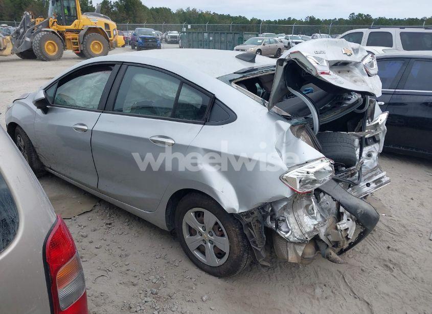 Photo 3 of 2016 Chevrolet Cruze LS AUTO (VIN 1G1BC5SM3G7251876)