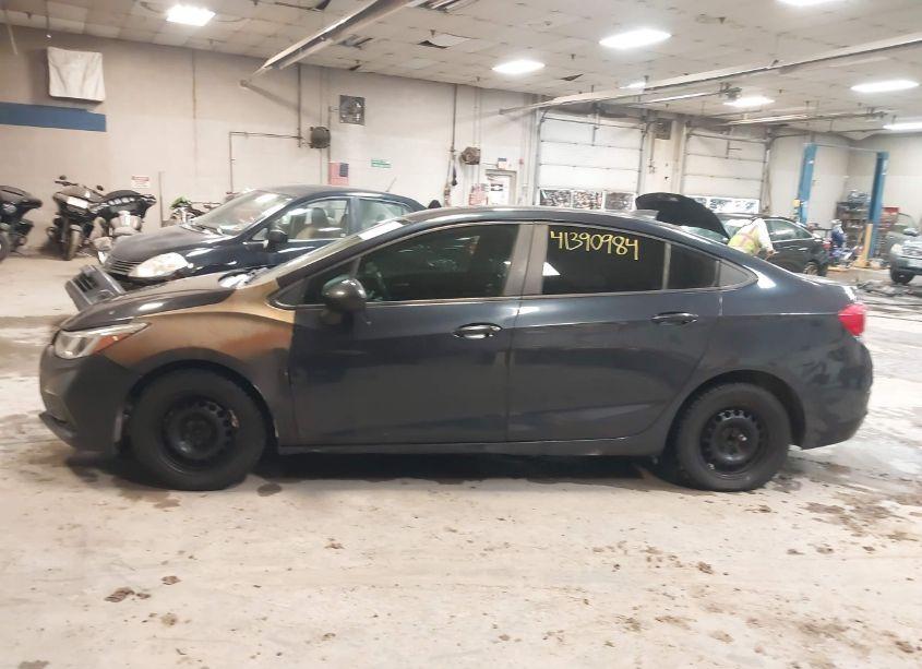 Photo 12 of 2016 Chevrolet Cruze LS AUTO (VIN 1G1BC5SM3G7255829)