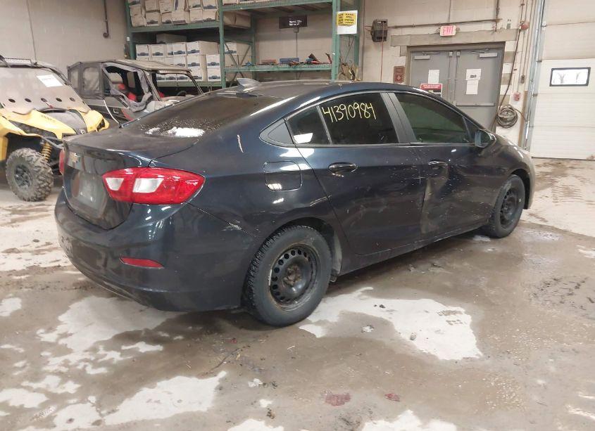 Photo 4 of 2016 Chevrolet Cruze LS AUTO (VIN 1G1BC5SM3G7255829)